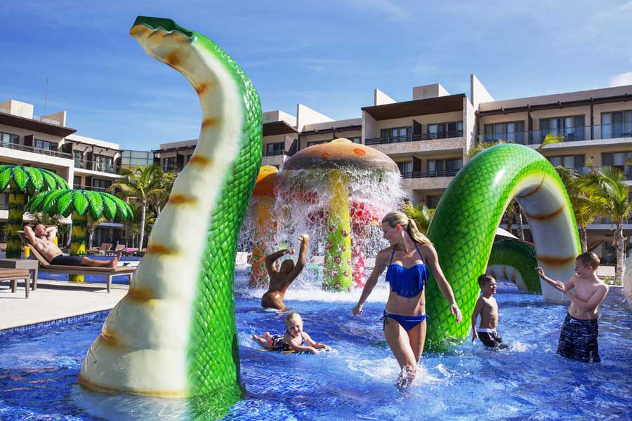 HOTEL-ROYALTON-RIVIERA-CANCUN-PISCINA-INFANTIL-2